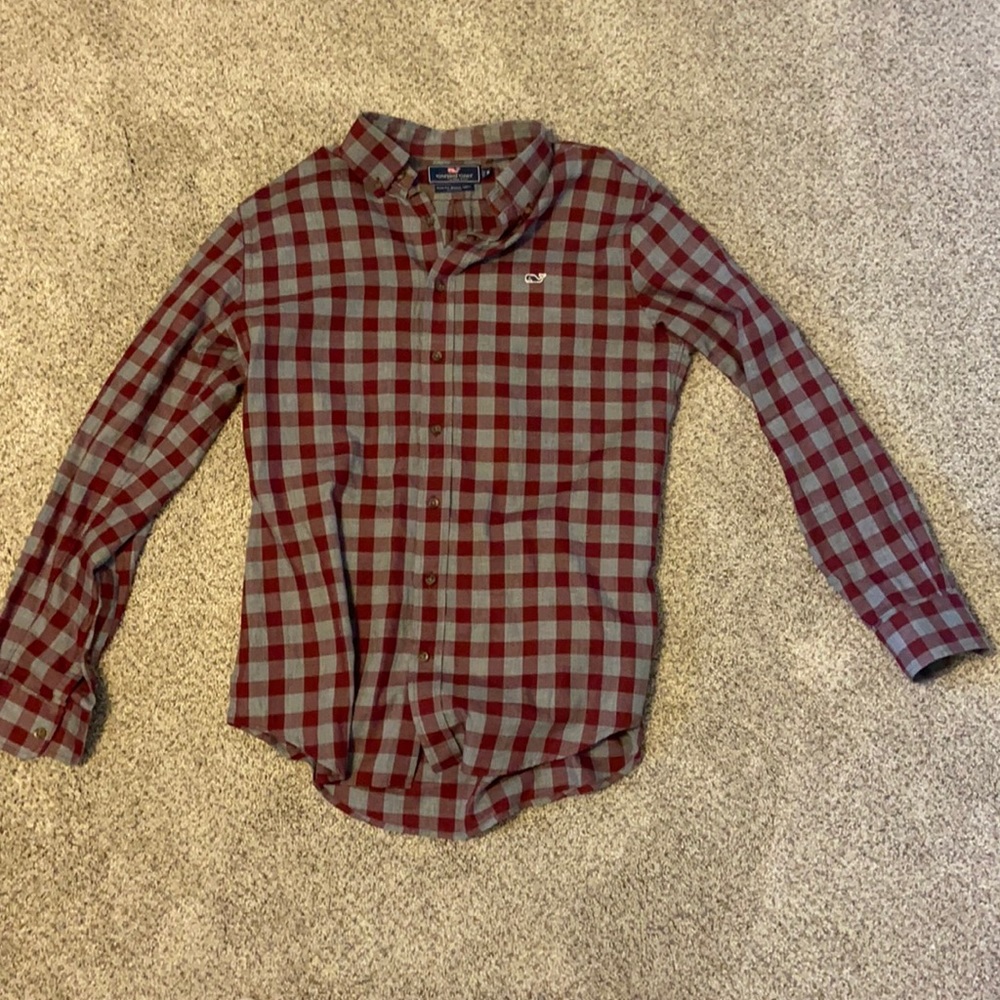 Men’s vineyard vines dress shirt medium